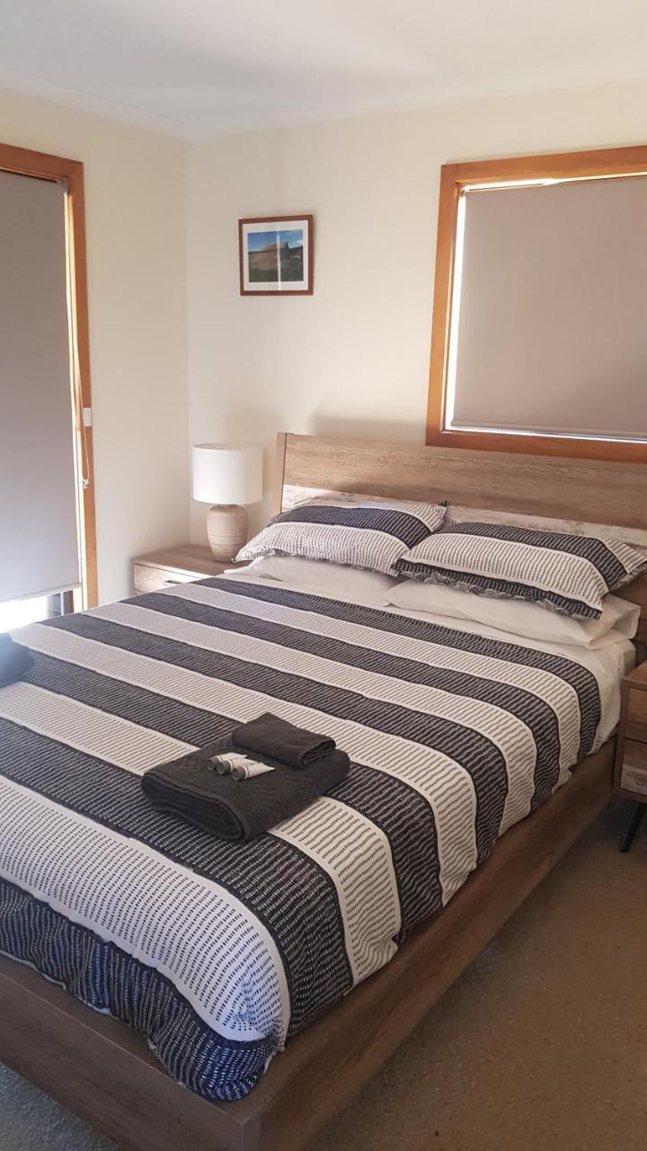 Parndana Hotel Cabins エクステリア 写真
